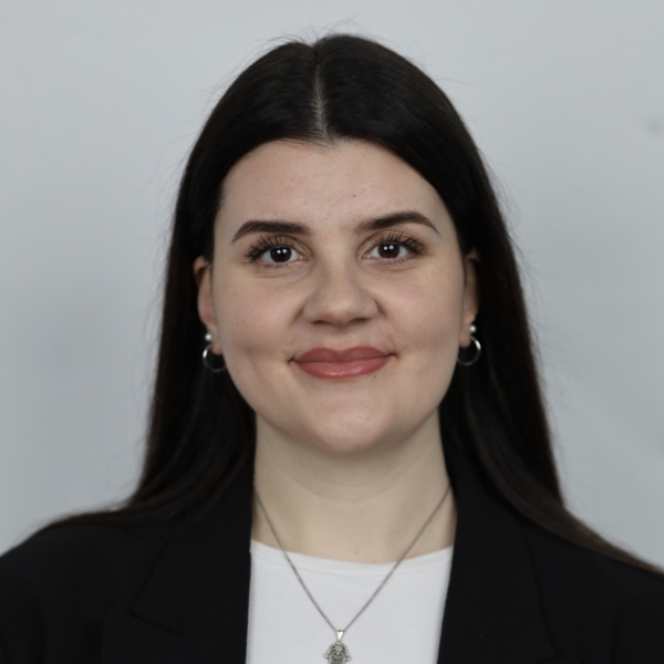 Porträtfoto Katharina Halo