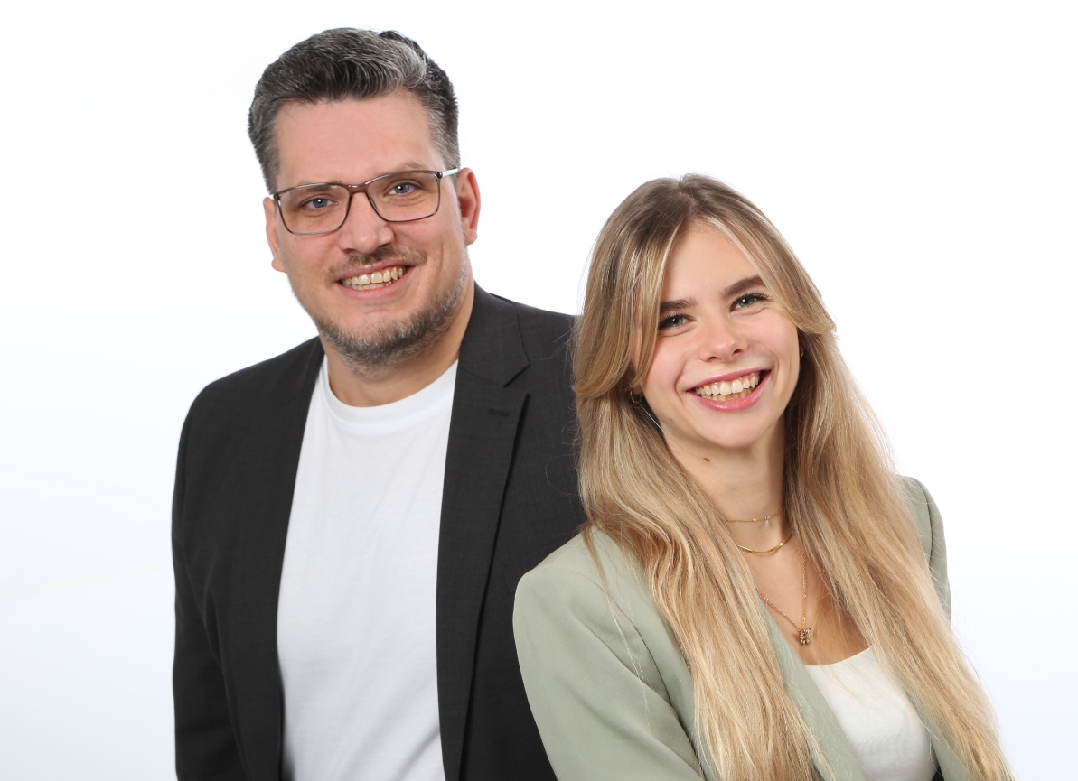 Dekoratives Bild zum Akkordeon-Inhalt Team 