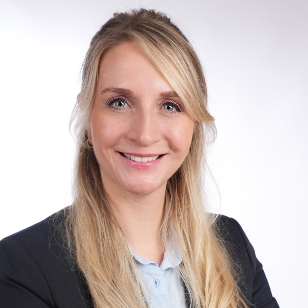 Porträtfoto Mirielle Röttger