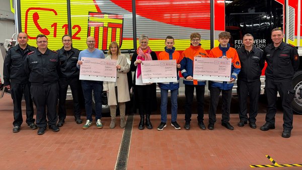 Dekoratives Bild zum Artikel Wir freuen uns über Spende der Jugendfeuerwehr Schloß Neuhaus