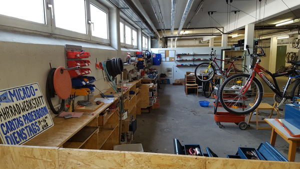 Dekoratives Bild zum Artikel MiCado-Radwerkstatt sucht neues Zuhause
